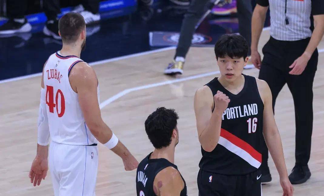 开元游戏APP下载-里程碑夜！波特兰开拓者内部沟通，CBA常规赛窗口期刷纪录，引发热议，资深球员宣示担当(1998首轮公牛vs篮网)